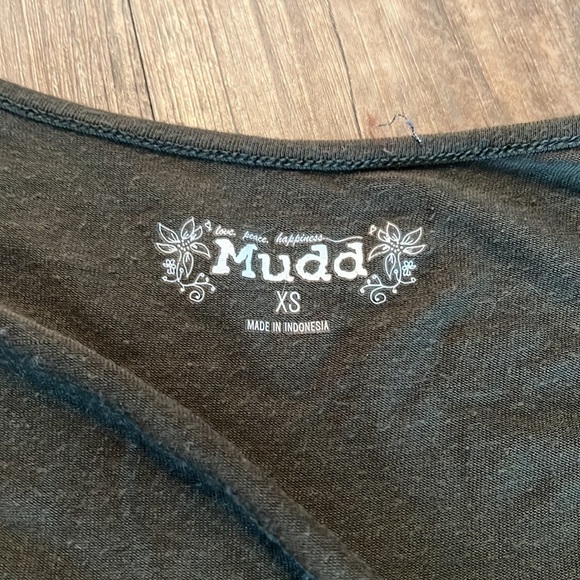 Xs peplum top very comfy can fit up to a medium - Picture 2 of 2